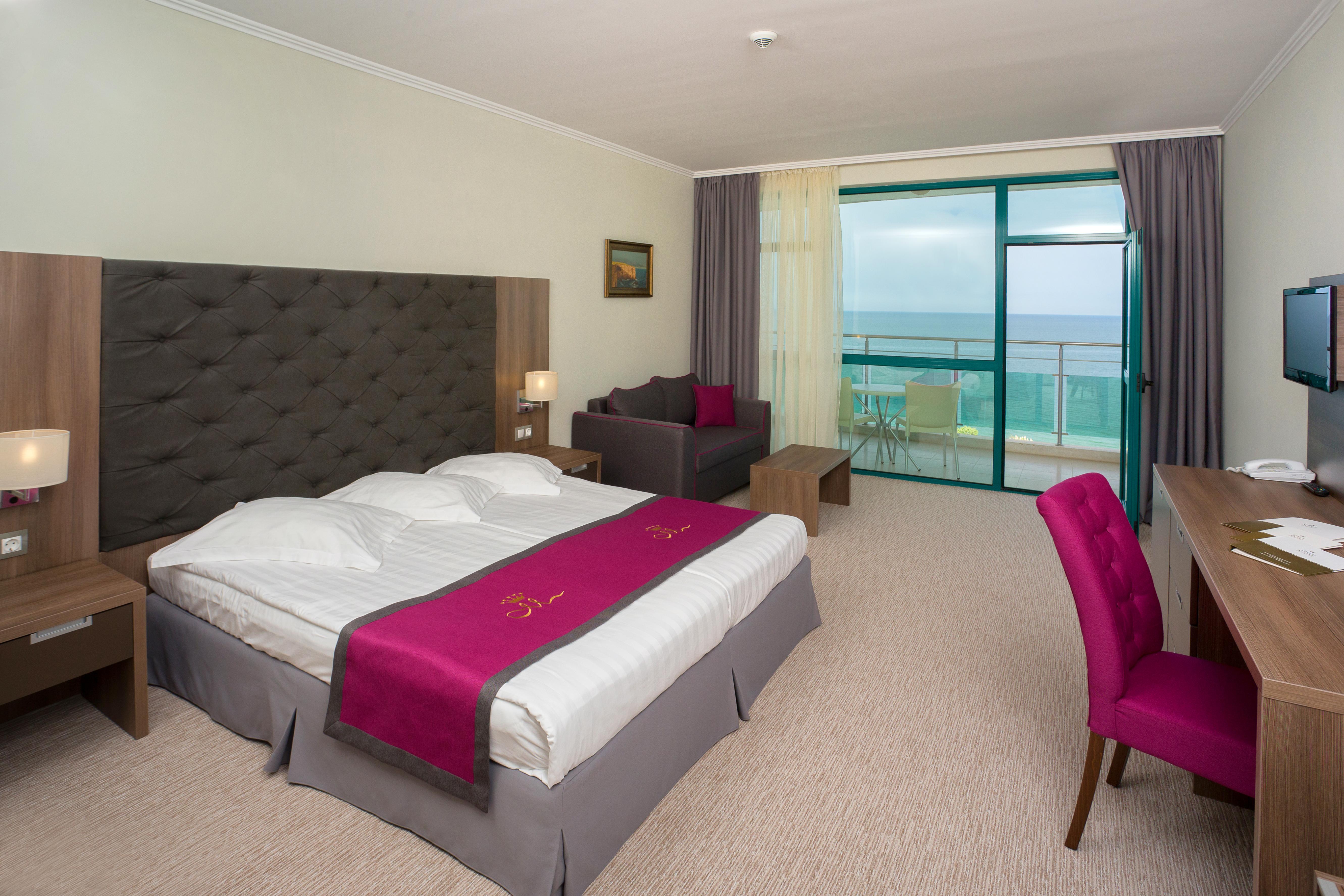 Marina Grand Hotel