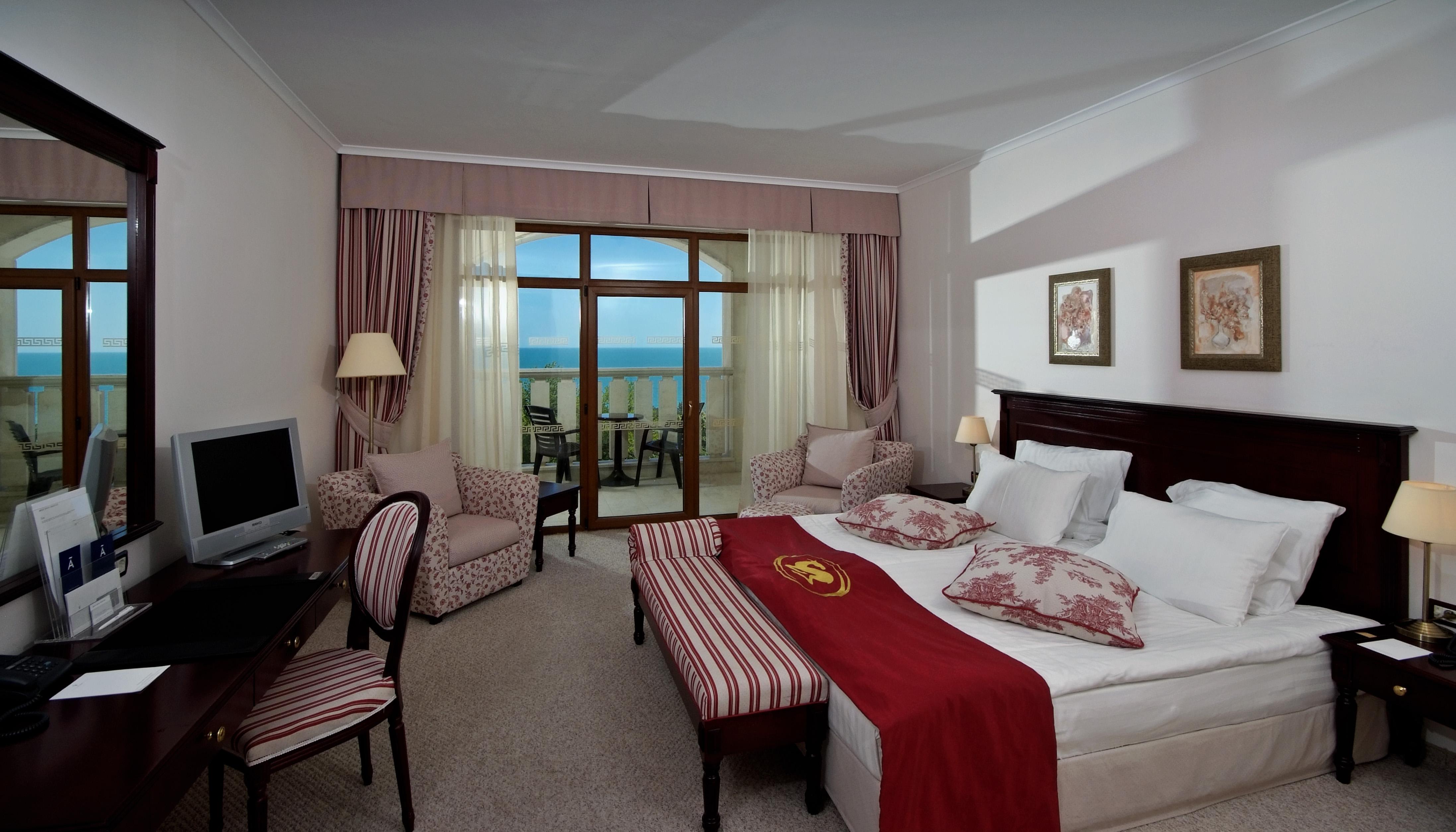 Marina Grand 4*